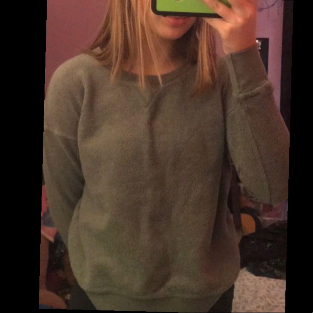 American eagle outfitters navy green sweater